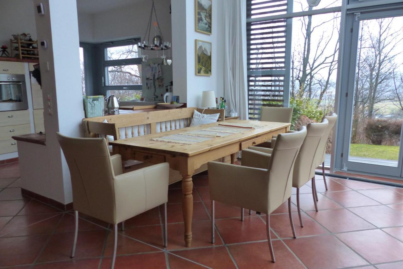 Rhoenhaus Mit Kreuzbergblick บีชอฟสไฮม์ อัน แดร์เริน ภายนอก รูปภาพ